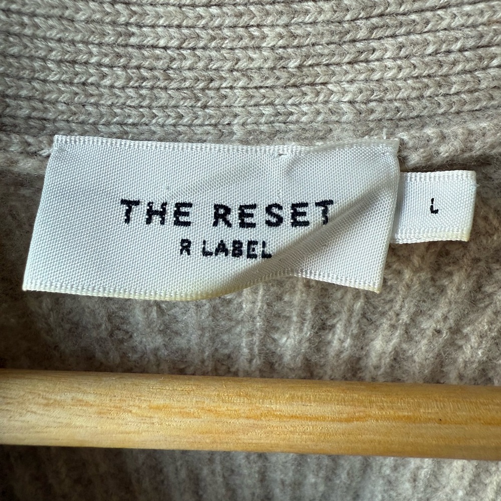 RESET R LABEL Ribbed Cardigan Sweater Neutral‎ Wool Cashmere Boxy Cozy Scandi L - Picture 5 of 5